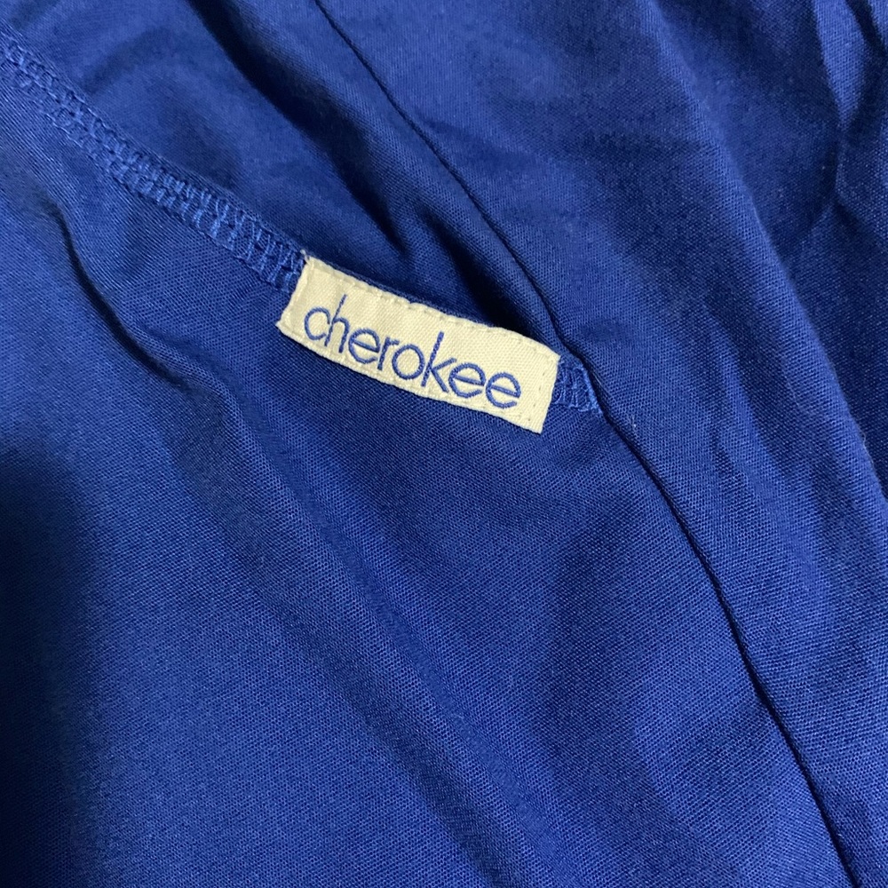 Scrubs set - Picture 2 of 6
